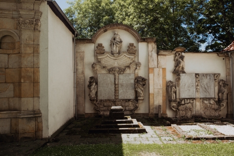 Dawny cmentarz ewangelicki w Jeleniej Górze [FOTOSPACER] - 2
