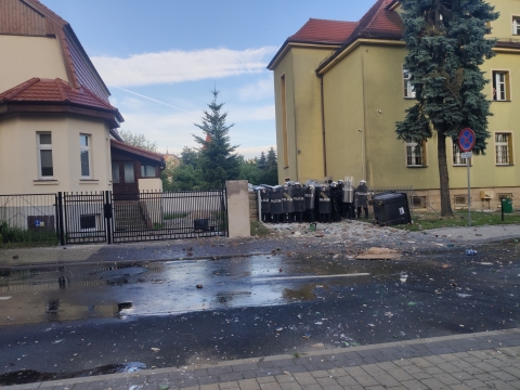Śmierć młodego mężczyzny w Lubinie. Zamieszki przed komisariatem [AKTUALIZACJA] - 6