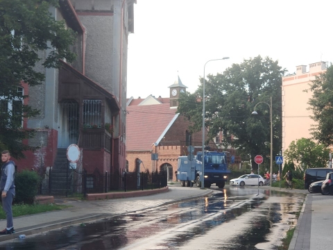 Śmierć młodego mężczyzny w Lubinie. Zamieszki przed komisariatem [AKTUALIZACJA] - 11