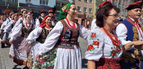W Strzegomiu trwa XXIX Międzynarodowy Festiwal Folkloru [ZDJĘCIA] - 3