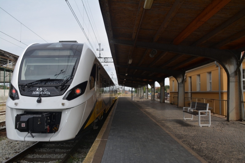 Pierwszy pociąg hybrydowy szykuje się do podróży po Dolnym Śląsku - fot. materiały prasowe