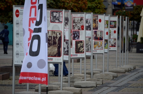 75 lat Radia Wrocław: 75 lat na kilkunastu panelach - 24