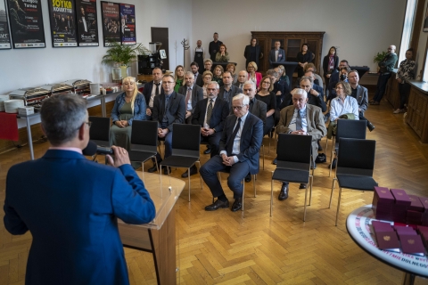 75 lat Radia Wrocław: 18 pracowników Radia Wrocław z odznaczeniami państwowymi - 88