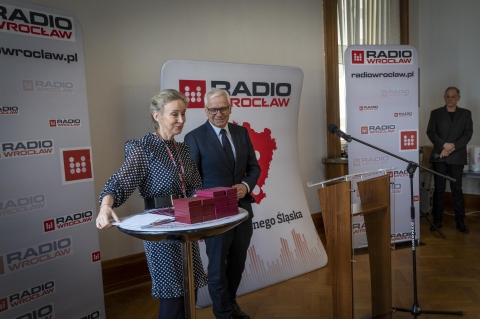 75 lat Radia Wrocław: 18 pracowników Radia Wrocław z odznaczeniami państwowymi - 102