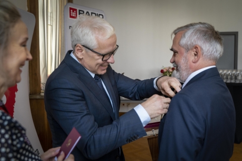 75 lat Radia Wrocław: 18 pracowników Radia Wrocław z odznaczeniami państwowymi - 109