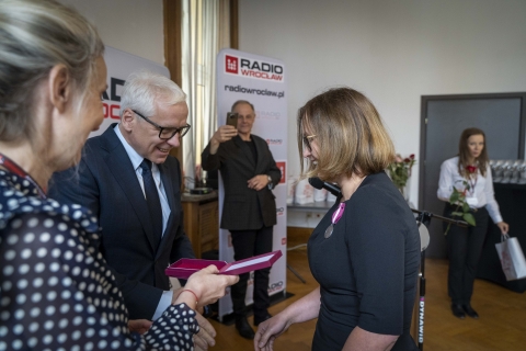 75 lat Radia Wrocław: 18 pracowników Radia Wrocław z odznaczeniami państwowymi - 113