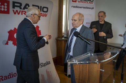 75 lat Radia Wrocław: 18 pracowników Radia Wrocław z odznaczeniami państwowymi - 141