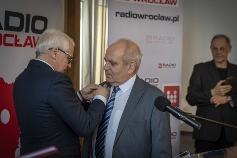 75 lat Radia Wrocław: 18 pracowników Radia Wrocław z odznaczeniami państwowymi - 142