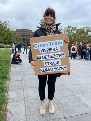 Przez Wrocław przeszedł dziś Młodzieżowy Strajk Klimatyczny - 1