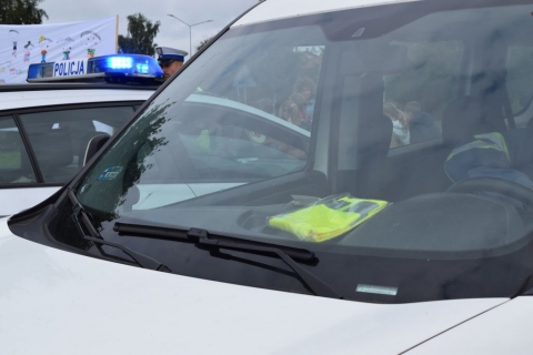 W Lubinie kierowców do kontroli drogowej zatrzymywały... dzieci - 1