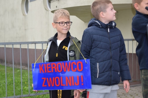 W Lubinie kierowców do kontroli drogowej zatrzymywały... dzieci - 6