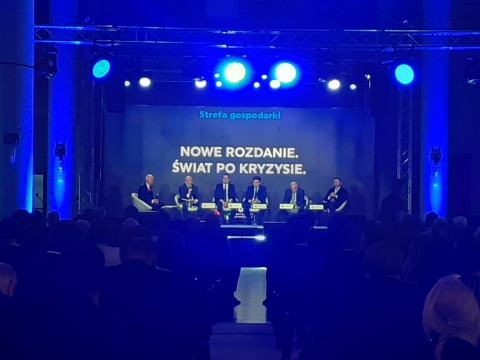 “Nowe rozdanie. Świat po kryzysie”, czyli Forum G2 - 10