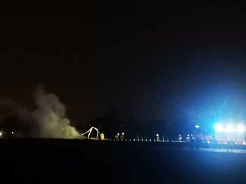A4 zablokowana do Zgorzelca. Spłonęły dwie ciężarówki, jedna z dezodorantami  - 4