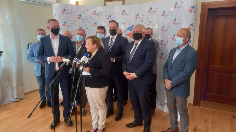 Beata Kempa w Bogatyni: "Nie ma możliwości cofnięcia się nawet o krok w negocjacjach z Czechami" - fot. Andrzej Andrzejewski