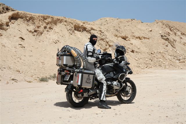 Paryż, Dakar i Australia - 1