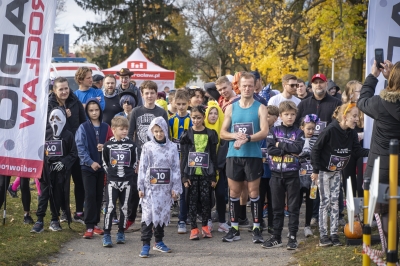Bieg Halloween Radia Wrocław. Sportowa rywalizacja z przymrużeniem oka [ZDJĘCIA] - 2