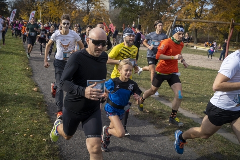 Bieg Halloween Radia Wrocław. Sportowa rywalizacja z przymrużeniem oka [ZDJĘCIA] - 109