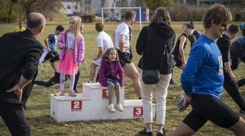 Bieg Halloween Radia Wrocław. Sportowa rywalizacja z przymrużeniem oka [ZDJĘCIA] - 112