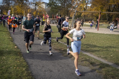 Bieg Halloween Radia Wrocław. Sportowa rywalizacja z przymrużeniem oka [ZDJĘCIA] - 114