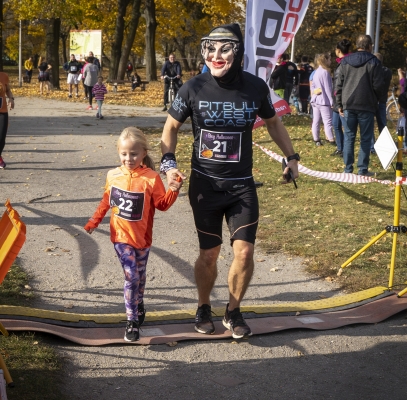 Bieg Halloween Radia Wrocław. Sportowa rywalizacja z przymrużeniem oka [ZDJĘCIA] - 119