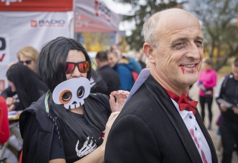 Bieg Halloween Radia Wrocław. Sportowa rywalizacja z przymrużeniem oka [ZDJĘCIA] - 18