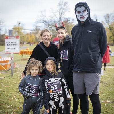 Bieg Halloween Radia Wrocław. Sportowa rywalizacja z przymrużeniem oka [ZDJĘCIA] - 19