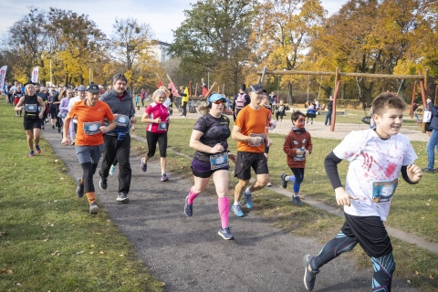 Bieg Halloween Radia Wrocław. Sportowa rywalizacja z przymrużeniem oka [ZDJĘCIA] - 37