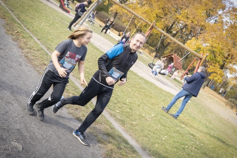 Bieg Halloween Radia Wrocław. Sportowa rywalizacja z przymrużeniem oka [ZDJĘCIA] - 41