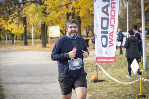Bieg Halloween Radia Wrocław. Sportowa rywalizacja z przymrużeniem oka [ZDJĘCIA] - 61