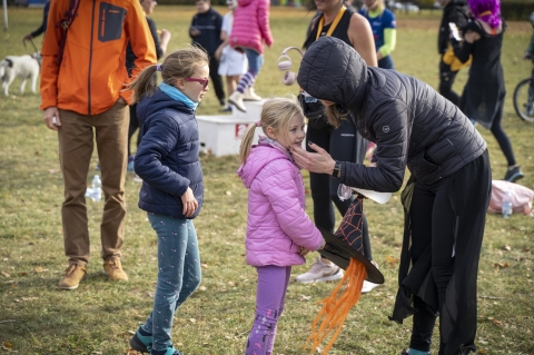 Bieg Halloween Radia Wrocław. Sportowa rywalizacja z przymrużeniem oka [ZDJĘCIA] - 63