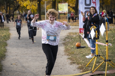 Bieg Halloween Radia Wrocław. Sportowa rywalizacja z przymrużeniem oka [ZDJĘCIA] - 66