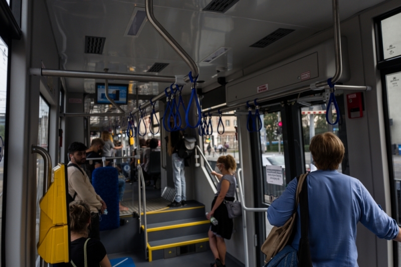 Będzie więcej patroli w tramwajach i autobusach? - fot. Patrycja Dzwonkowska