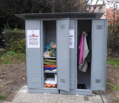 Złotoryja: "Potrzebujesz? Weź sobie. Chcesz pomóc? Zostaw coś na wieszaku" - 0