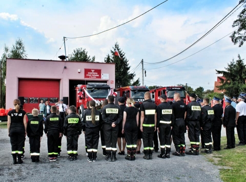 Nowy wóz nie mieści się w remizie i... stoi nieużyteczny w innej  - 3
