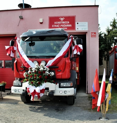 Nowy wóz nie mieści się w remizie i... stoi nieużyteczny w innej  - 5