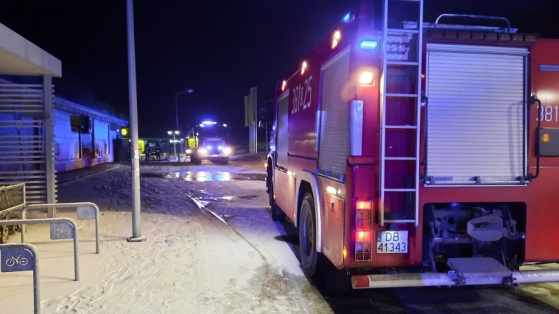 Niebezpieczny pożar w markecie przy ul. Wałbrzyskiej w Boguszowie-Gorcach - OSP Gorce