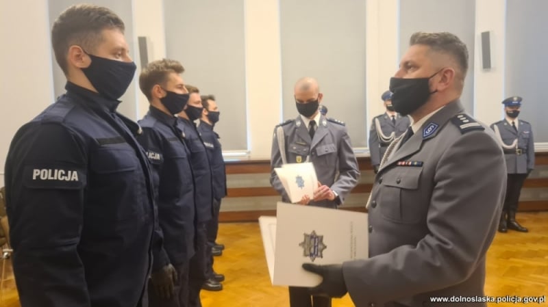  Mamy 800 nowych policjantów - Fot: dolnośląska policja