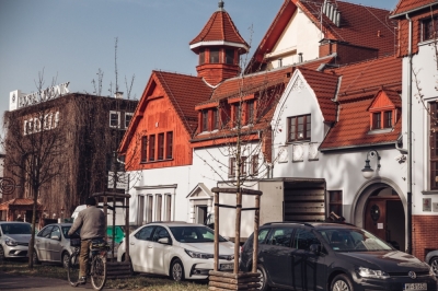 Szczeliny. Kobiety w sztukach performatywnych &ndash; Instytut Grotowskiego zaprasza