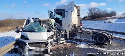 Trwa policyjne śledztwo w sprawie tragicznego wypadku na obwodnicy Bolkowa - 1