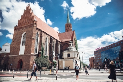 Dominikanie podpisują ugody z osobami skrzywdzonymi we Wrocławiu