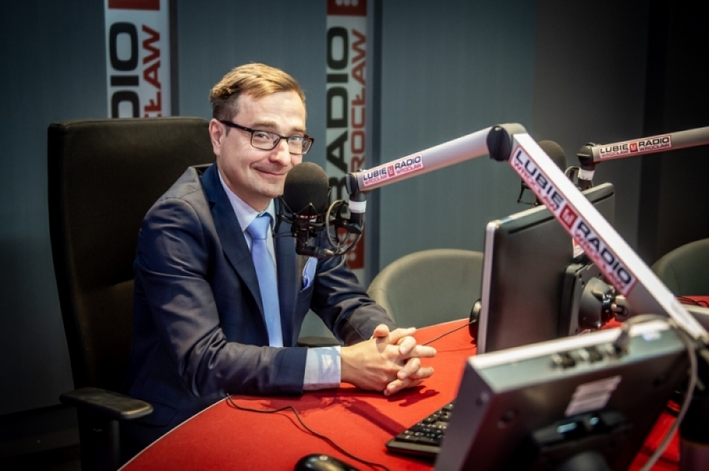 Urząd Marszałkowski przedstawił raport dotyczący COVID-19