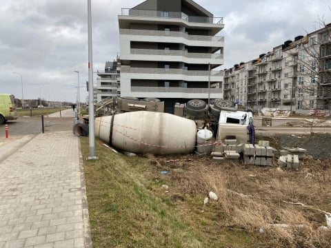 ZDJĘCIE DNIA: "Nie wstanę, tak będę leżał!" - 0