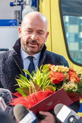 Kolejna karetka dla Uniwersyteckiego Szpitala Klinicznego we Wrocławiu - 2
