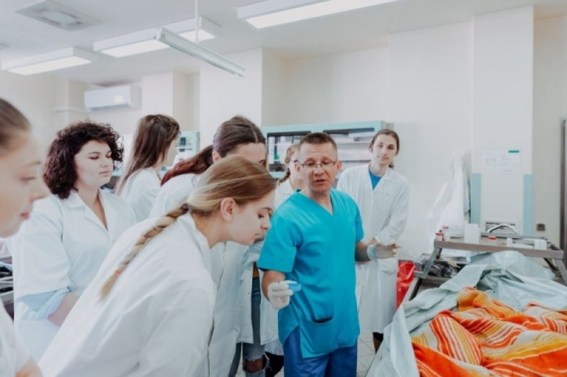 Polscy studenci na Ukrainie obawiają się o swoje bezpieczeństwo - Tarnopolski Uniwersytet Medyczny pójdzie im na rękę - Fot. Magdalena Marcula/UWr/CC BY 2.0, zdjęcie ilustracyjne