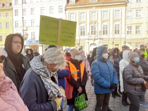 Jak żyć? Mieszkańcy wrocławskich TBS-ów protestują przeciwko podwyżce czynszu - 3