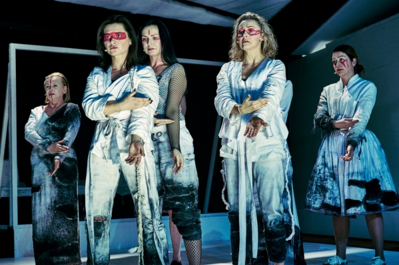 Premiera na deskach wrocławskiego Teatru Współczesnego - fot. Wrocławski Teatr Współczesny