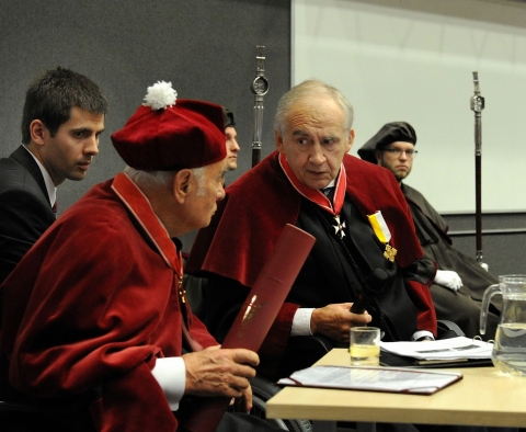 Zmarł prof. Marian Zembala. Wybitny kardiochirurg studiował we Wrocławiu - 0