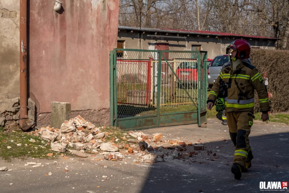 Wybuch butli z gazem niedaleko Oławy. Są poszkodowani – fot. Olawa24.pl