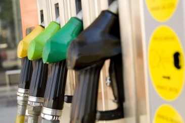 Ceny benzyny biją rekordy - Fot. Shutterstock