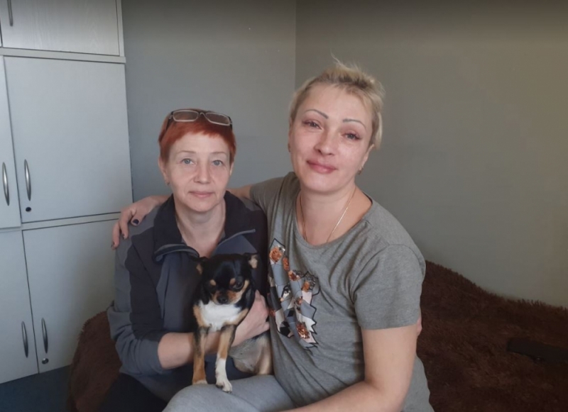 Blisko 70 osób znalazło schronienie w dawnym biurowcu w Żórawinie - fot. Elżbieta Osowicz